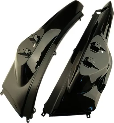 Zdjęcie produktu dla Proste, czarne tylne panele boczne do Yamaha Slider