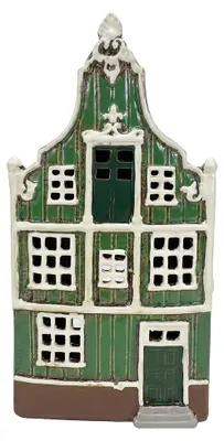 Immagine prodotto di Candeliere per tealight, modello "Haus", colore verde, in Vetroceramica, marca Clayre & Eef
