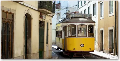 Produktbild von Tulup Glas-Bild -140x70- Wandkunst Dekorative Wand für Küche & Wohnzimmer - Fahrzeuge - Straßenbahn Lissabon - Gelb