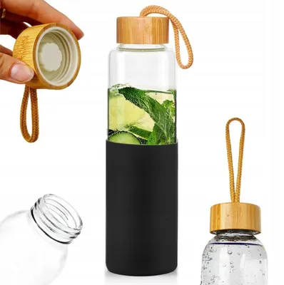 Produktbild von 600-ml-Glasflasche mit Bambusverschluss, Silikonhülle, schwarz