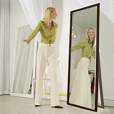 Obrázek produktu pro Velké volně stojící zrcadlo, vysoké a široké, do ložnice, obývacího pokoje nebo šatny, 140 cm (v) x 40 cm (š)