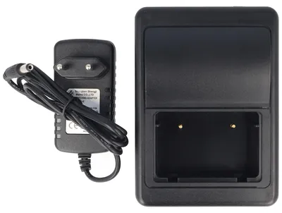 Produktbild von Schnell-Ladegerät passend für den Akku Autec MH0707L NiMH, mit Ladeanzeigen und mit 100-240 Volt Netzteil