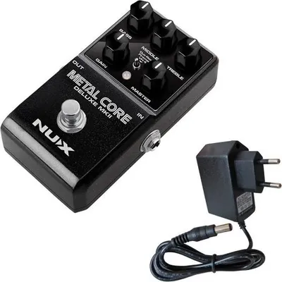 Productafbeelding van Nux Effektapparaat Metal Core Deluxe MKII voorversterkerpedaal met netvoeding