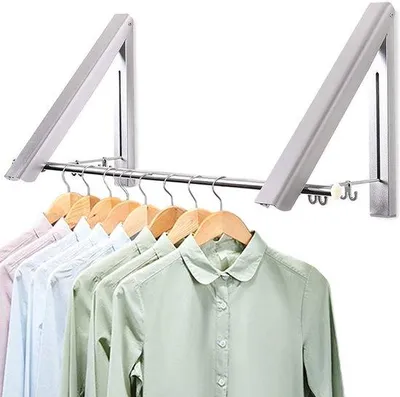Imagen del producto de Perchero de pared plegable Unyqoos® de aluminio, con 2 ganchos triangulares para ropa y una barra de 2 x 40 cm (80 cm), incluye 3 ganchos adicionales, tacos y tornillos