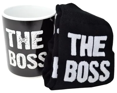 Geschenkset The Boss: Keramikbecher 33 cl + Socken Gr. 40–46