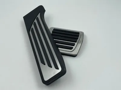 Produktbild von Sport Pedale Set für Alfa Romeo Giulia & Stelvio 2015-2023 Automatik