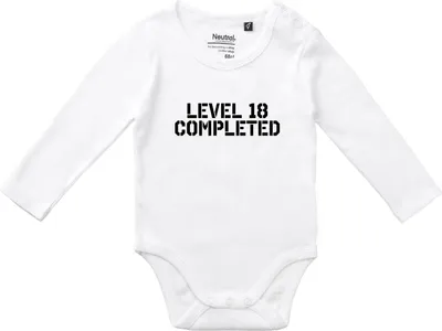 Produktbild von Huuraa Baby Body Level 18 Completed 68 White  Baumwolle Fairtrade Langarmbody Geschenkidee