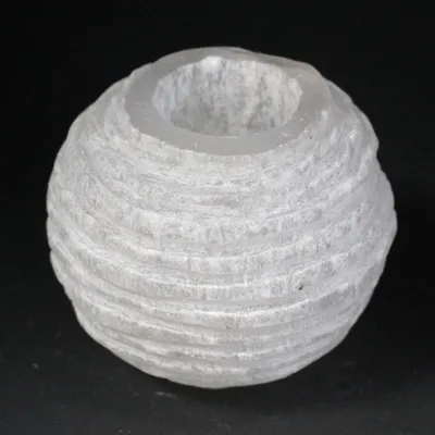Imagen del producto de Candelero Selenite Bola de Nieve- 8 cm
