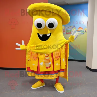 Productafbeelding van Geel Enchiladas mascotte REDBROKOLY kostuum karakter gekleed met een capribroek en sjaalclips