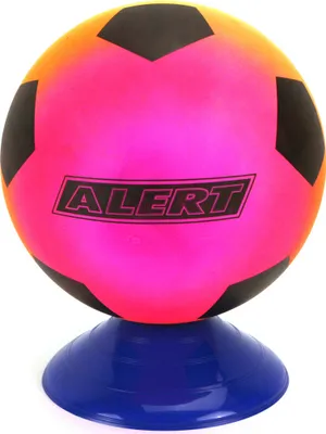 Productafbeelding van Alert voetbal, regenboogkleuren, PVC, 15 cm - set van 3 voor buitenspeelplezier