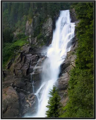 Produktbild von Wallario Wandbild Wasserfall, Größe: 40,30 x 50,30 cm, Poster mit schwarzem Aluminiumrahmen
