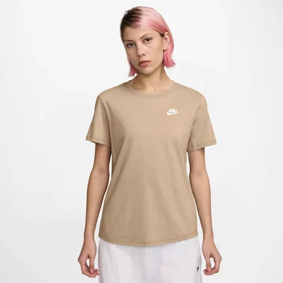 Produktbild von Nike NSW CLUB Essentials Damen-T-Shirt - Linen/Weiß Linen/Weiß L