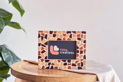Produktbild von Little Creations DIY Mosaik Bilderrahmen Beige - Kreatives Bastelset Erwachsene
