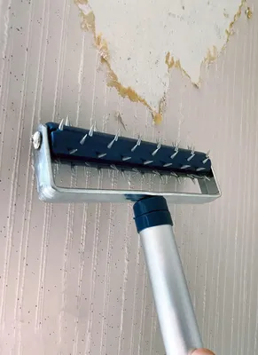Produktbild von Nagelroller 150 × 500 mm, mit Teleskopstiel und Tapetenschaber, für Renovierung