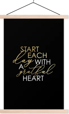 Produktbild von MuchoWow® Textilposter Zitate - Herz - Gold - Weiß 120x180 cm mit holzfarbenen Rahmen - Textil-Plakat