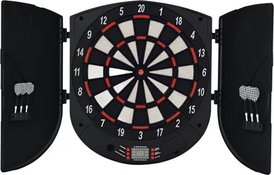 Produktbild von Fortuna Lai Elektronische Dartscheibe Dartboard mit Sprachansagen Englische Stimme LED-Anzeigen 6 Darts 26 Spiele 185 Varianten Dartautomat mit Tür Dartscheibe Set für bis zu 8 Spieler