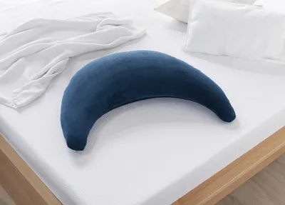Produktbild von Theraline Stillkissen Der Plüschmond mit Mikroperlen-Füllung