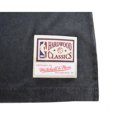 Produktbild von Mitchell & Ness NBA Worn Logo Wordmark Tee Chicago Bulls light black L