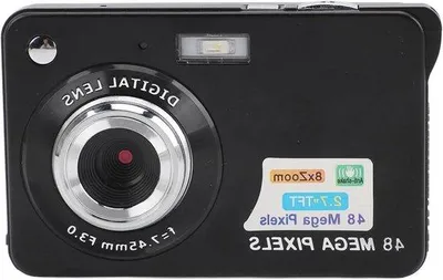 Obrázok produktu pre Kompaktný fotoaparát s rozlíšením 4K a 48 MP, 8-násobným digitálnym zoomom a funkciou stabilizácie obrazu