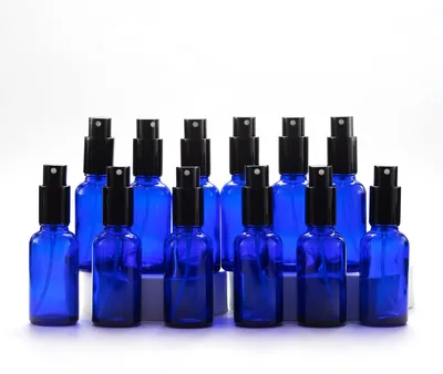 Image de Omgoods - Flacon vaporisateur en verre bleu de 30 ml - Réutilisable avec pulvérisateur à brume fine