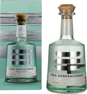 Produktbild von Tres Generaciones Tequila Plata 100% Puro De Agave Azul 38% Vol. 0,7l in Geschenkbox