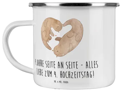 Produktbild von Mr. & Mrs. Panda Pott 4. Hochzeitstag Seidenhochzeit - Weiß - Geschenk, Hochzeit, Heirat, Geschenke, Feier, Liebe, Haferl, Blechtasse, becher emaille, Tasse, Heiraten