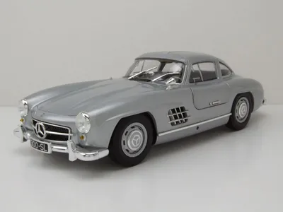 Produktbild von Mercedes 300 SL W198 Flügeltürer 1955 silber Modellauto 1:18 Minichamps