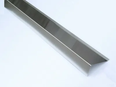 Produktbild von Ortgangwinkel Dachabschluss-Blech Ortgangblech Dachblech Alu blank lackierbar 60 x125