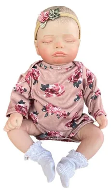 Produktbild von 45 Cm, Geschlossene Augen, Gezeichnetes Haar, Volle Wimpern, Bedruckter Rosa Langarm-Strampler + Weiße Socken + Blumenhaarband, Realistische Puppe.