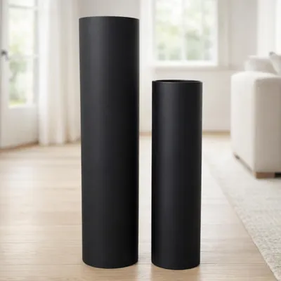 Produktbild von Leewadee Bodenvasen 2er Set aus Metall in schwarz