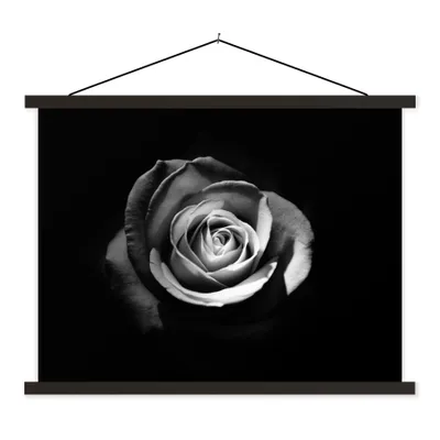 Produktbild von MuchoWow® Textilposter Blumen - Schwarz - Rose - Weiß - Botanisch 120x90 cm mit schwarzem Rahmen - Aufhänger für Poster