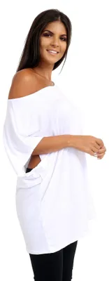 Productafbeelding van Janisramone, dames, nieuwe collectie: top met wijde mouwen, model "batwing", halterneck en losse pasvorm