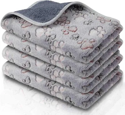 Immagine prodotto di Tappetini in pile impermeabili e lavabili per piccoli animali (4 pezzi, 61x40 cm)
