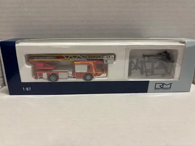 Produktbild von Rietze Magirus DLK 32 n.B. Feuerwehr Friedberg 71127