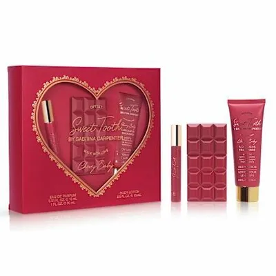 Image de SABRINA CARPENTER Coffret cadeau Cherry Baby Made With Love, 1 pcs.