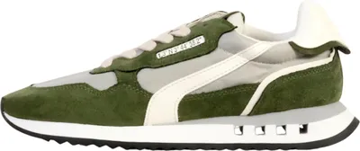 Produktbild von Sneakers mit Schnürsenkeln