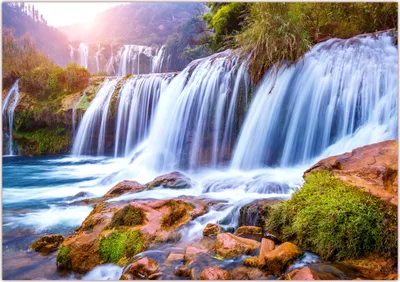 Produktbild von XXL Poster 100 x 70cm (F-233) Juilong Wasserfall in Luoping China fliesst in Kaskaden durch das Gebirge ins Tal (Lieferung gerollt!)