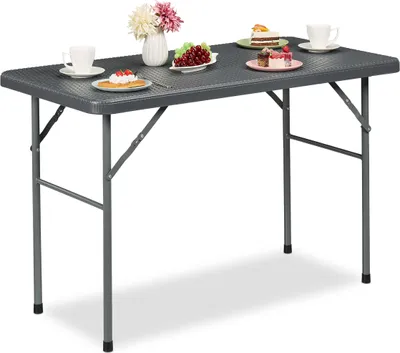 Produktbild von Relaxdays Gartentisch, klappbar, HBT: 74 x 121,5 x 61 cm, Rattanoptik, Kunststoff, Stahl, wetterfester Balkontisch, grau
