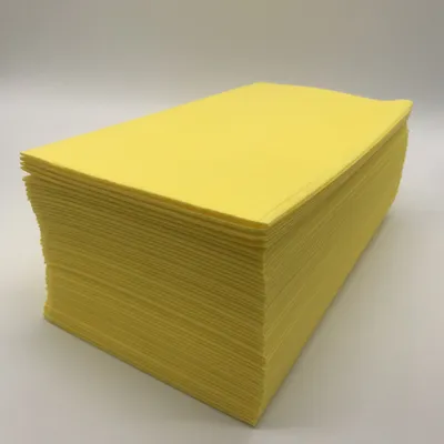 Produktbild von 50 Stück  Strapazierfähiges Staubbindetuch, gelb, imprägniert, 60 x 60 cm,
