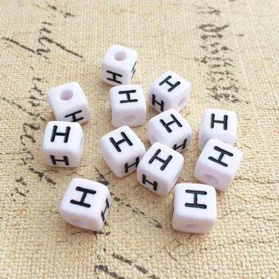 Produktbild von Buchstaben Perlen, 30 Stück, 6x6 mm, weiß mit schwarz, eckig, Buchstabe H