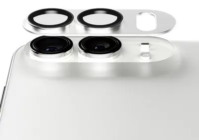 Produktbild von PanzerGlass ® Fender Kameraschutz Silber iPhone Duo, Apple, Apple - iPhone Duo, Trockene Anwendung, Kratzresistent, Schockresistent, Silber, 1 Stück(e)
