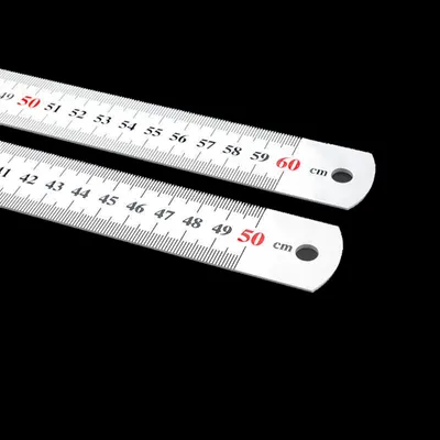 Imagen del producto de Juego de 2 reglas de acero, una de 60 cm y otra de 50 cm, con escala de medición