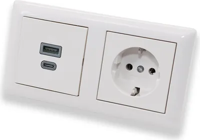 Produktbild von EBROM USB-C und USB-A Unterputz Steckdose/Lader, 45+15 Watt Leistung – Schnellladefunktion für Wearables, Smartphones Tablets + Gira Steckdose mit Kinderschutz 445303 in System 55 reinweiß glänzend