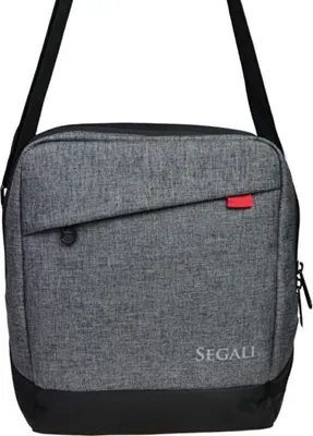 Produktbild von Umhängetasche aus 100% Polyester mit verstellbarem Schultergurt, Reißverschlussfach und versteckter Tasche
