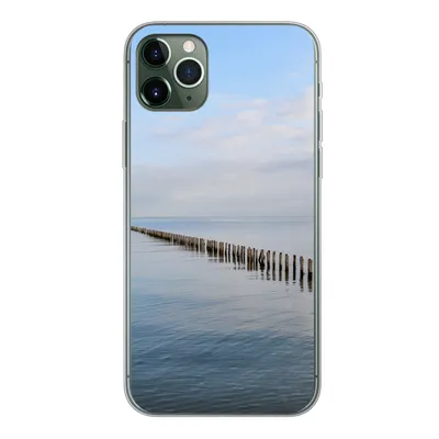 Produktbild von MuchoWow® Handyhülle Schutzhülle Hülle für iPhone 11 Pro Max Nordsee - Wolken - Wasser Silikon Softcase Handy Hülle - Schutz