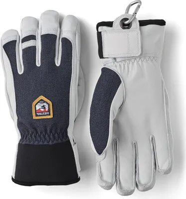 Skihandschuhe "Army Leather Patrol - 5 finger" von Hestra; grau mit schwarzem und blauem Stoff; für den Einsatz im Freien.