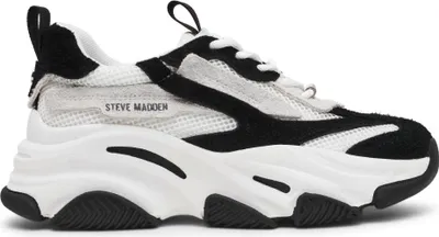 Produktbild von Kaufen Sie den Steve Madden Possession-E Ice White Black bei Kicksshop. Trendiger weiß-schwarzer Damen-Sneaker mit klobiger Sohle und bequemer Passform.