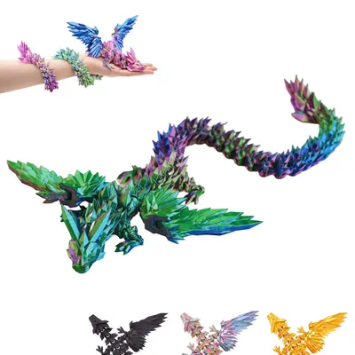 Zdjęcie produktu dla 3D Dekoracyjna Rzeźba Smoka ze Skrzydłami XL – 50 cm Złota Figurka Kolekcjonerska Fantasy, Duży Obiekt Dekoracyjny do Wnętrz (14+) – Niebiesko-zielono-fioletowy