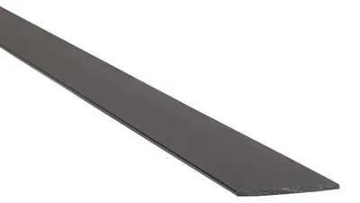 Zdjęcie produktu dla Sztanga płaska PVC 30x2mm Cezar Czarny RAL9005 mat 2,60m