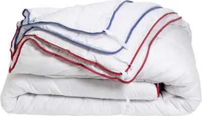 Image de Bleu Calin Couette 4 saisons Anti-acariens - 3 couettes en 1 - 220x240cm